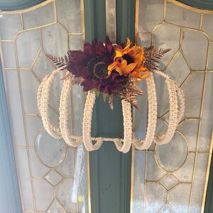Macrame pumpkin wreath